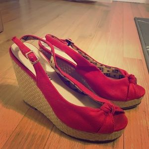 Madden Girl Peep toe wedges